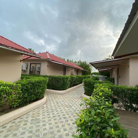 City The Village Beach Resort Laeja Εξωτερικό φωτογραφία