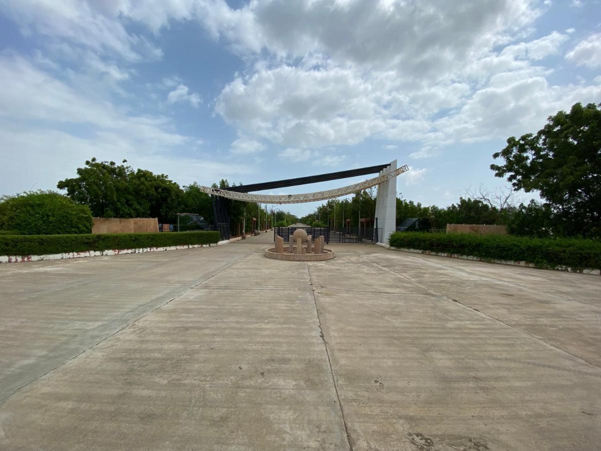 City The Village Beach Resort Laeja Εξωτερικό φωτογραφία