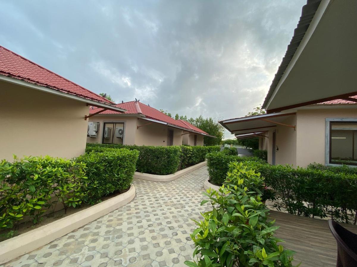 City The Village Beach Resort Laeja Εξωτερικό φωτογραφία